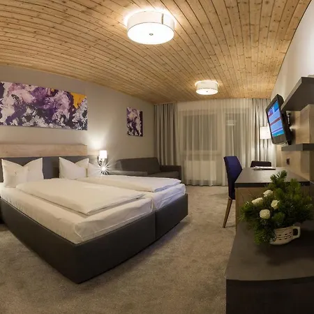 Hotel Kosis Sports Lifestyle 4*