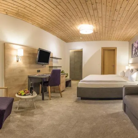 Hotel Kosis Sports Lifestyle