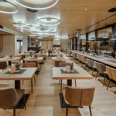 Kosis Sports Lifestyle Hotell Fügen