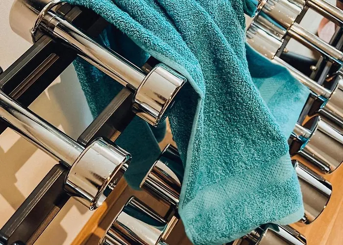 Hotell Kosis Sports Lifestyle Fügen