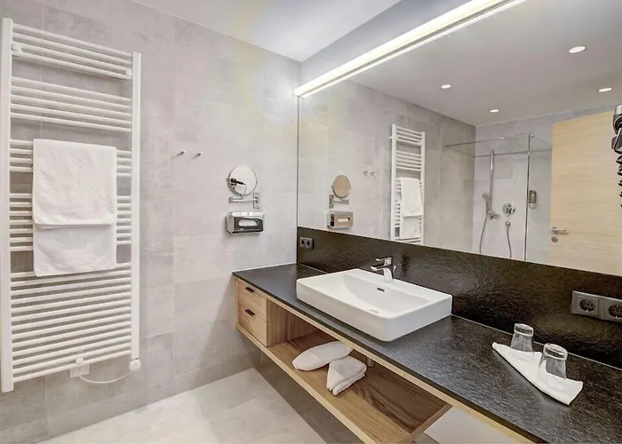 Kosis Sports Lifestyle 4* פוגן