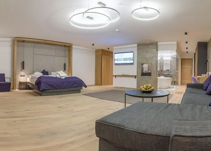 Hotell Kosis Sports Lifestyle