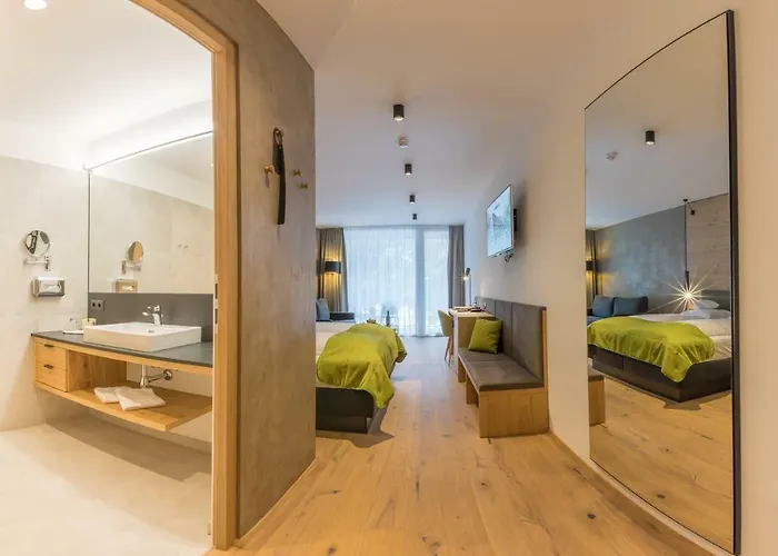 Hotell Kosis Sports Lifestyle