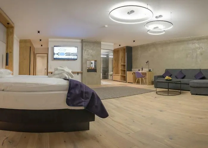 Hotell Kosis Sports Lifestyle 4*