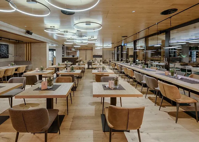 Kosis Sports Lifestyle מלון פוגן