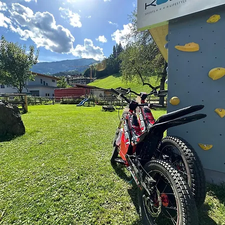 Kosis Sports Lifestyle